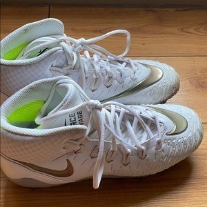 Nike Force Savage Cleats Size 9.5 EUR 43